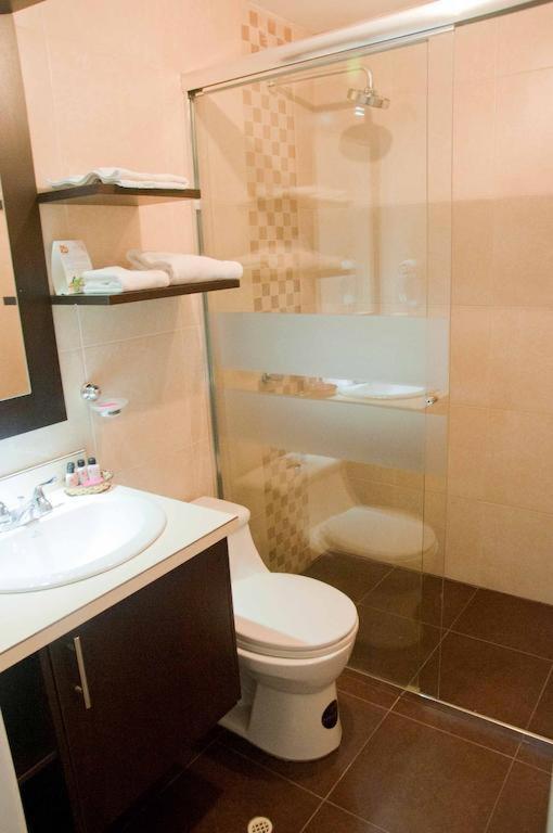 Aparthotel Walther キト エクステリア 写真